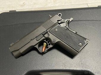 1911 Springfield Armory V10 Ultra Compact