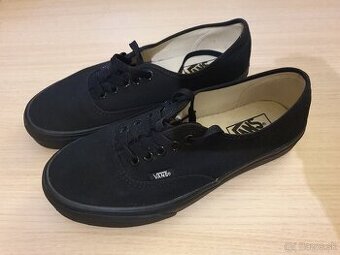 Vans Authentic - Black/Black - 39