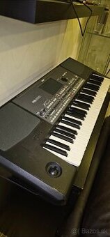 Korg pa 600