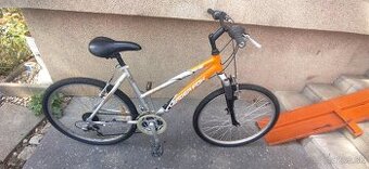 Predám horsky bicykel dema 26" kolesa.radenie 3x7 Servisova