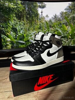 Jordan 1 Dark Mocha