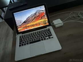 MacBook Pro Mid 2010 13” - 1