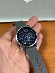 Garmin Vivoactive 4 - výstavný kus