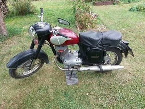 Jawa ČZ  250