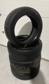 225/50 R17 Zimne Semperit