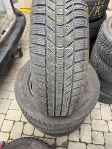 215/65R17 Continental