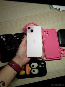 iPhone 15 pink