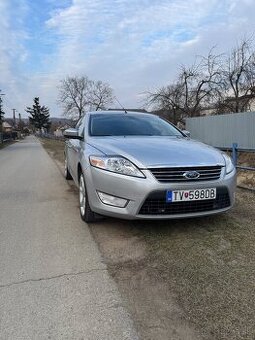 Ford mondeo hatchback