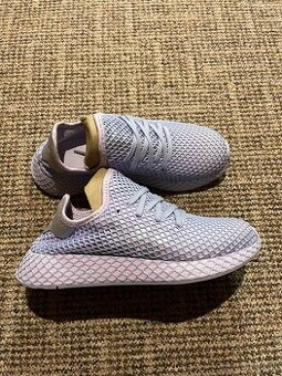 18x Dámské sportovní tenisky Adidas Deerupt Runner