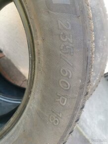 235/60r18 zimne