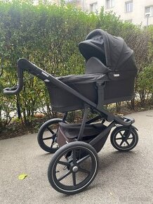 Thule Urban Glide 2 s vanickou a prislusenstvom