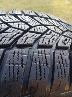 215/65 r16 zime pneu.7,5 mm