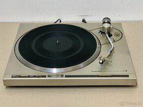 Pioneer. DENON. YAMAHA. TEAC … Na opravu/servis