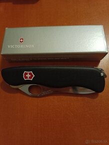 Victorinox