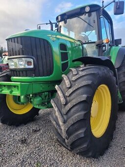 John deere 7530