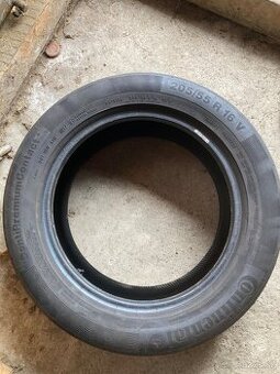 205/55 R16 Continental