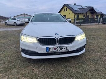 Bmw g30 520xd 11/2017 1vy majitel 216k koza autopilot masaz