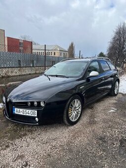 Alfa Romeo 159 2.0 JTDm (125kw)