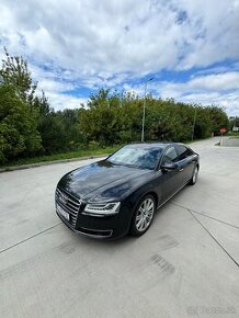 Audi A8 LONG 3.0 TOP