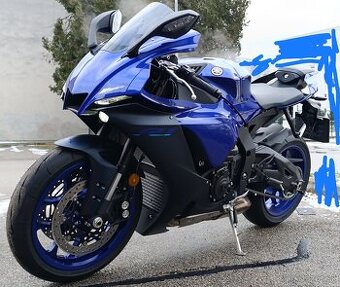 Yamaha R1