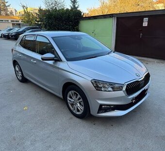 Predám škoda fabia 1.0tsi 2024 nabeháne 15.000km