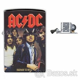 Zapaľovač s motívom AC/DC .