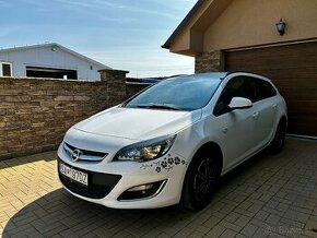 Opel Astra Sport Tourer ST 1.7 CDTI