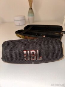 JBL Charge 5 black