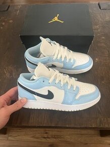 Jordan 1 Low Ice Blue Black(GS)