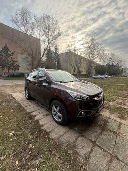 Predam Hyundai ix35 2.0 benzin 4x4