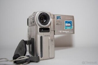 Sony Handycam mini dv DCR-PC1E