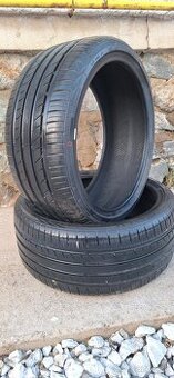 235/35 R19 letné