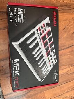 MIDI kontroler AKAI MPK mini