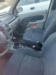 Predam renault Thalia 1,4 benzin