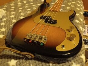 Squier Classic Vibe Late '50s Precision Bass  + kufor