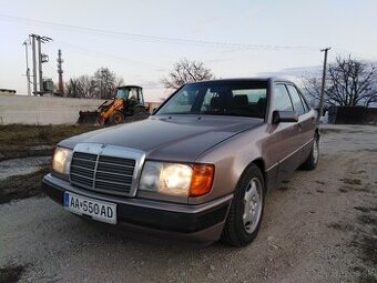 Mercedes W124 250d