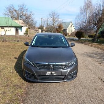 Predám Peugeot 308 1.5 bluehdi r.v.2021