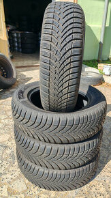 Zimné pneu 215/65 R17 --- SEMPERIT