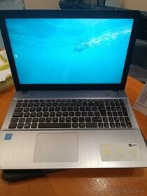 Predam notebook ASUS - 1