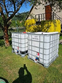 Plastové nádrže 1000l IBC kontajner