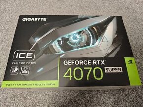 GIGABYTE RTX 4070 SUPER EAGLE OC ICE 12G - Biela