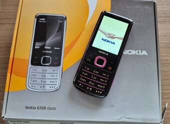 Nokia 6700c - ivory - limited edition