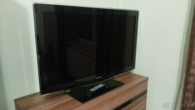 SAMSUNG TV - 1