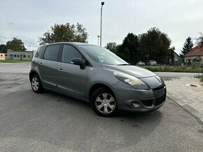 Renault Scenic 1.6 I - 1