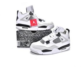 Air Jordan 4 Retro Military Black