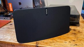 pár SONOS Play 5 gen2