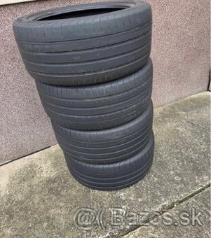 Yokohama 285/40 R 21 letné DOT 21