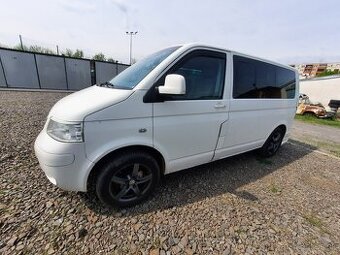 Rozpredam Volkswagen Transporter T5 2,5tdi