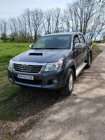 Predám Toyota Hilux 3.0D4D - 1