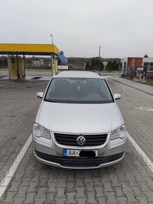 Volkswagen touran 1.9 TDI Diesel rok výroby 2009